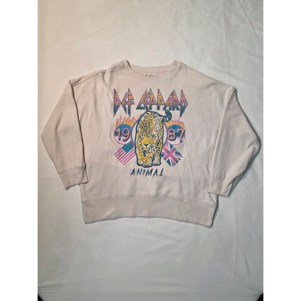 Def Leppard Women's Size M Oatmeal Animal 1987 Tour Graphic Crewneck Sweatshirt